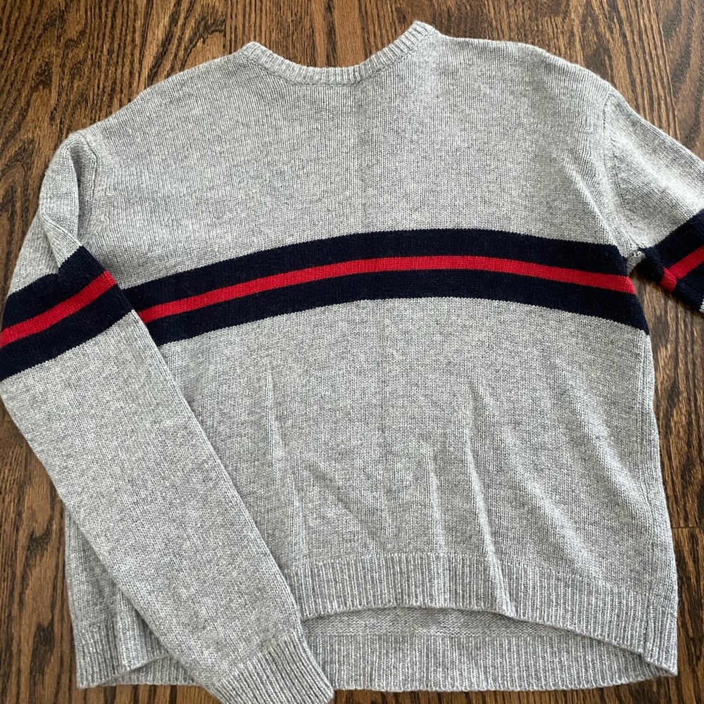 Brandy Melville sweater